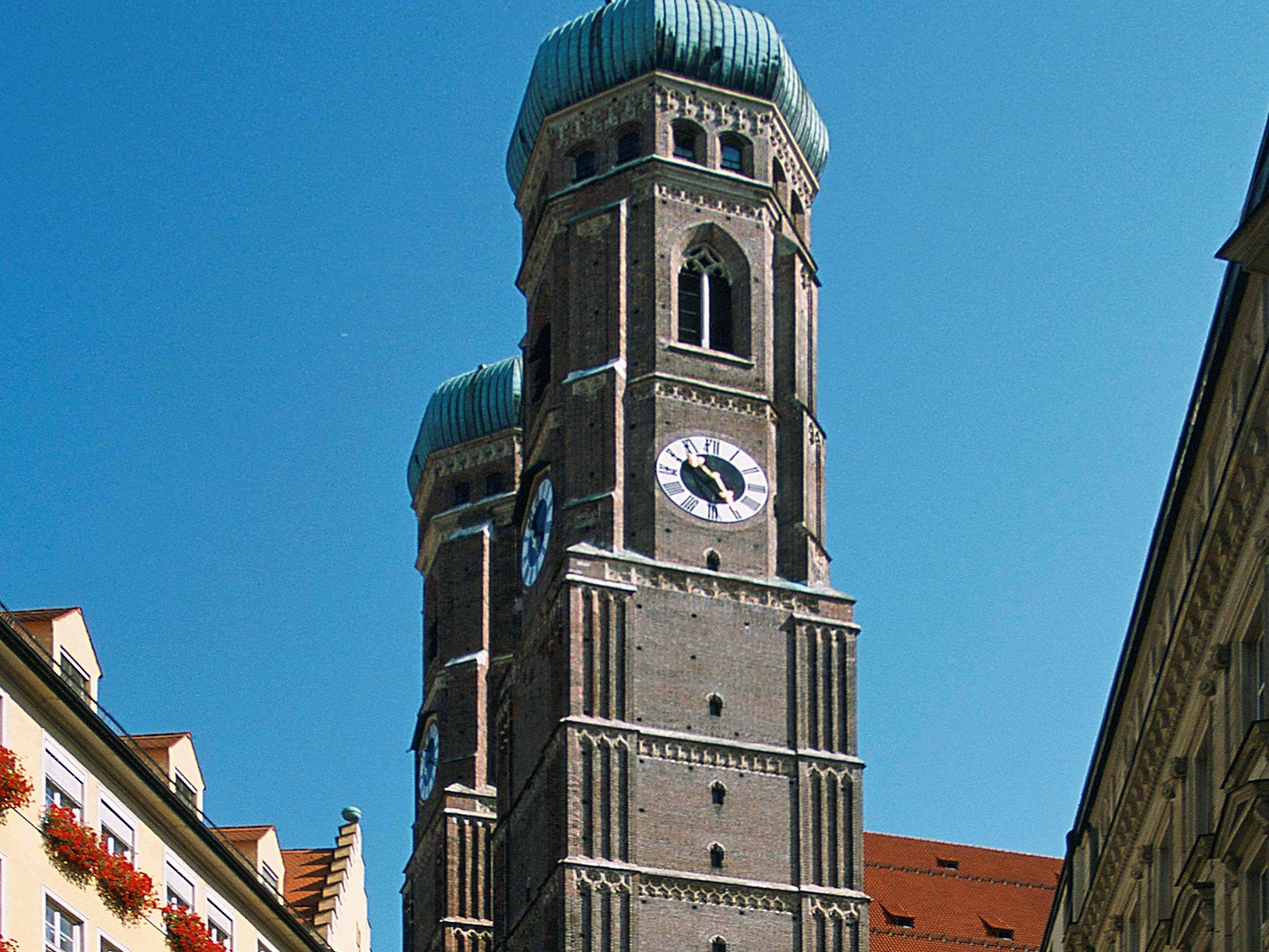 Ibis Muenchen City Sued Exterior photo