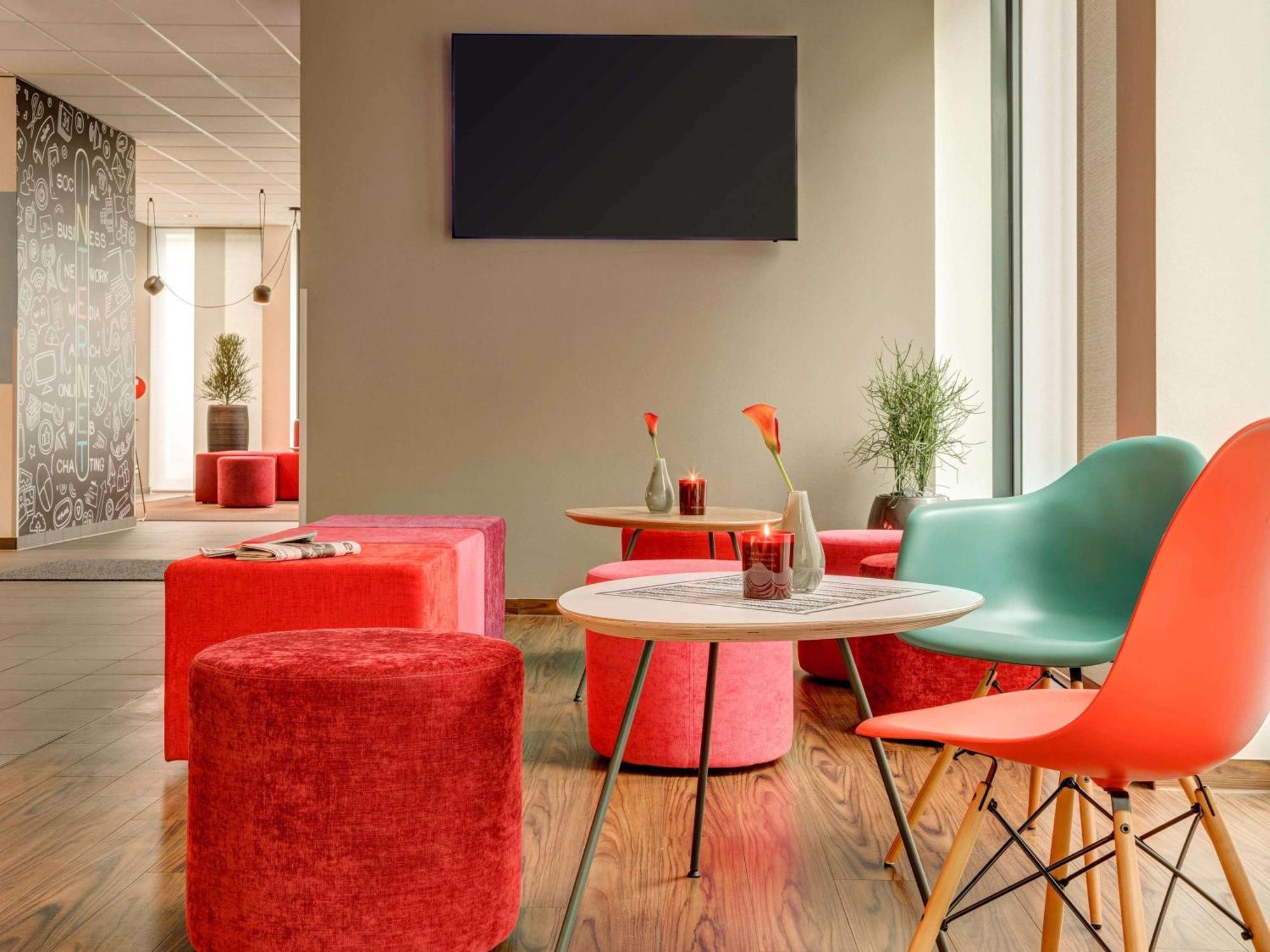 Ibis Muenchen City Sued Exterior photo